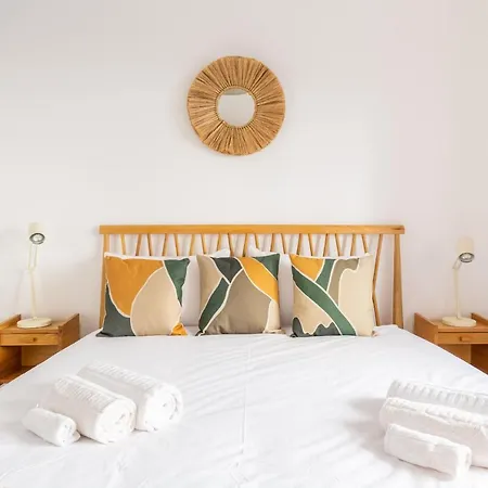 Wonderful Brand New Belem - A Few Steps Away From The River! Appartement