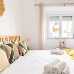 Daire Wonderful Brand New Belem - A Few Steps Away From The River!