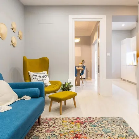 Wonderful Brand New Belem - A Few Steps Away From The River! *