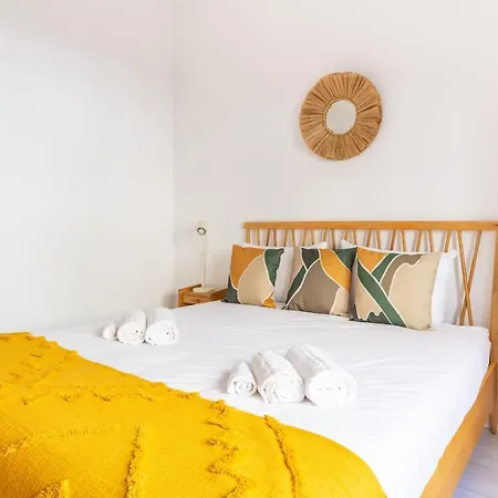 아파트 Wonderful Brand New Belem - A Few Steps Away From The River! *